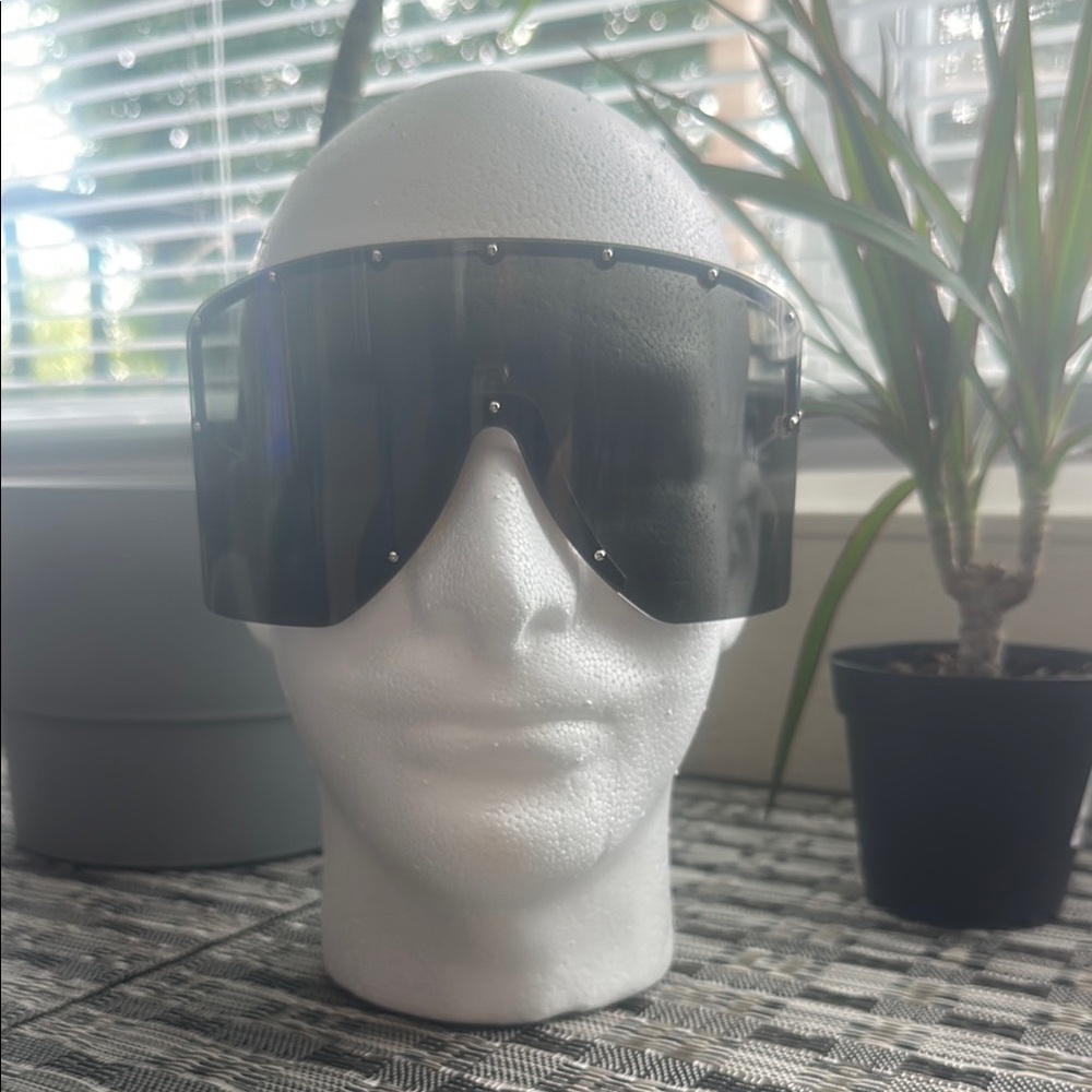 Gucci Gold and Silver Sunglasses